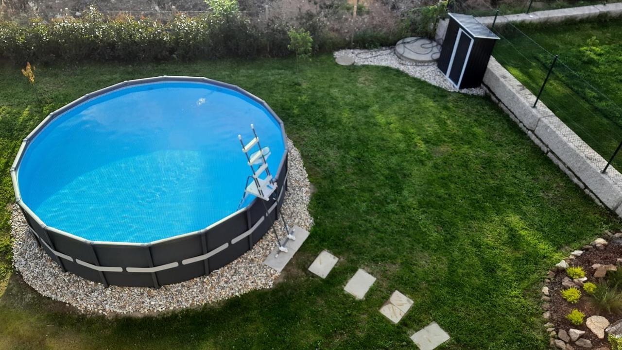 Cachada Turhouse Villa Mos Exterior photo