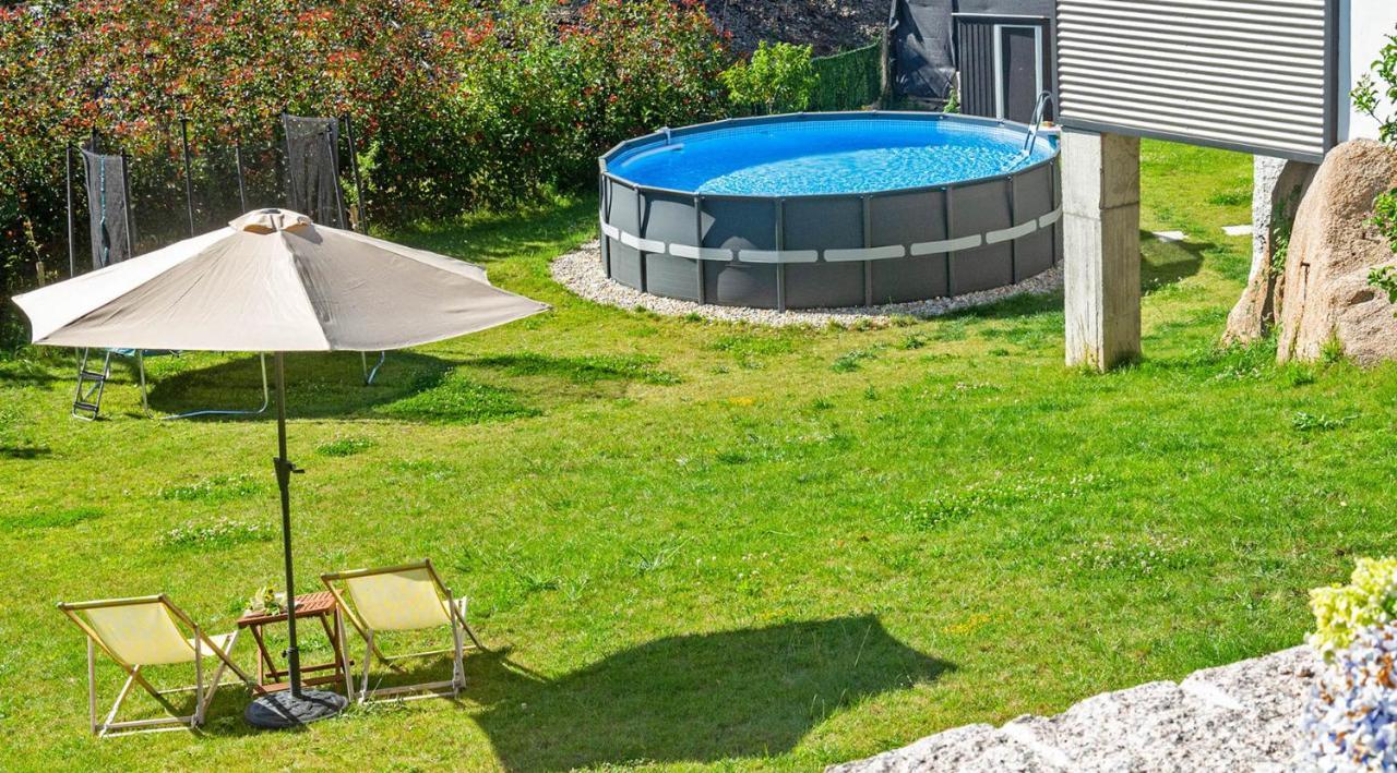 Cachada Turhouse Villa Mos Exterior photo